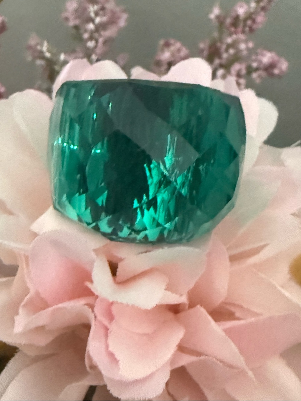 Swarovski Vibrant Emerald Green Crystal Statement Ring - Size 6
